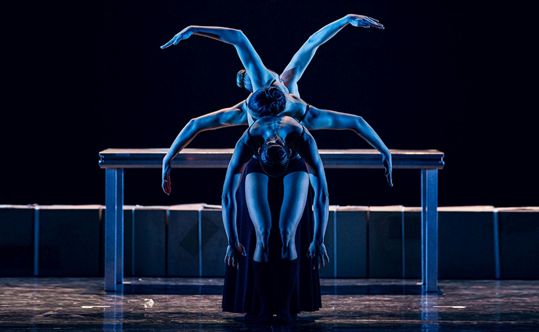 Al momento stai visualizzando Odyssey Ballet: la danza fisica di Mvula Sungani a San Vito al Tagliamento, Tolmezzo e Pontebba