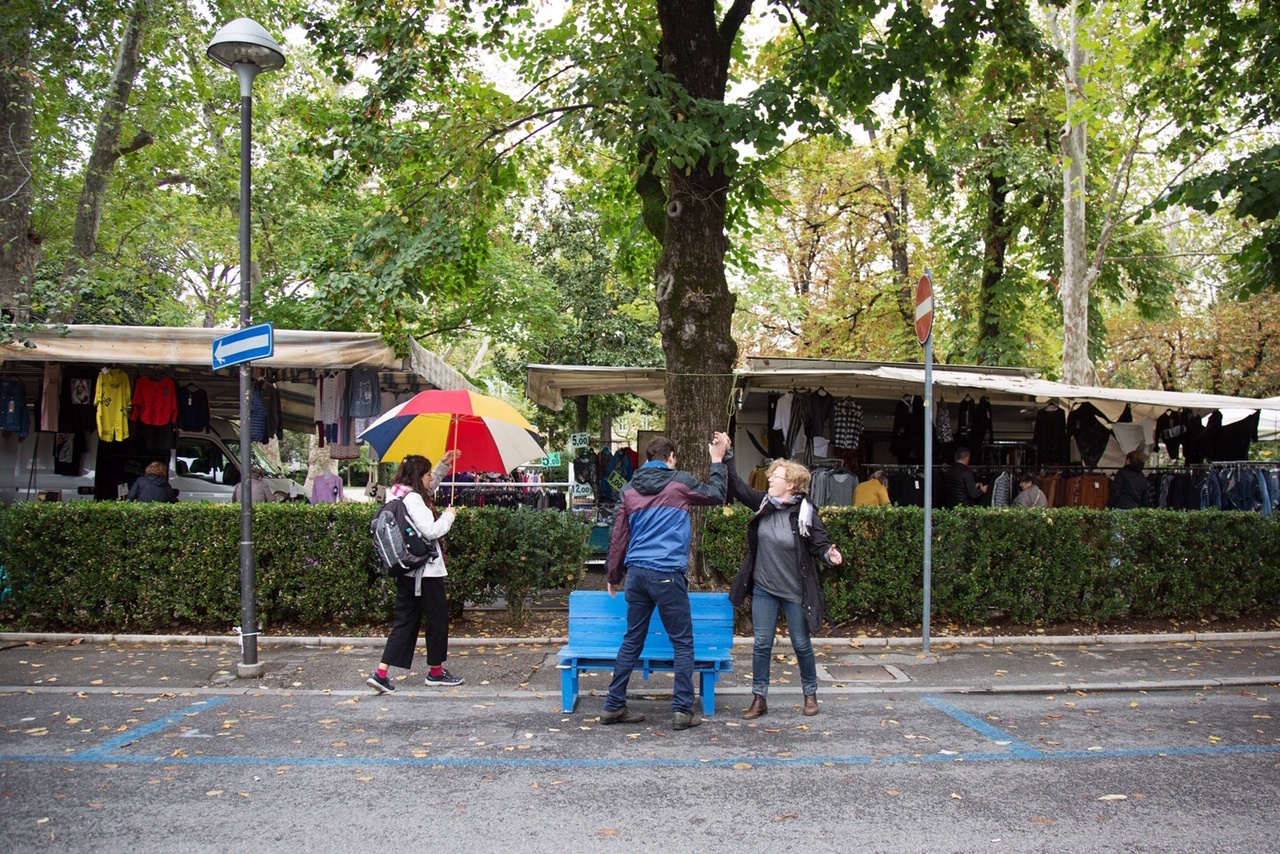 Al momento stai visualizzando Artefici.Residenze creative Fvg: giovedì 24 ottobre “Piazza della solitudine” al Kulturni Dom di Gorizia