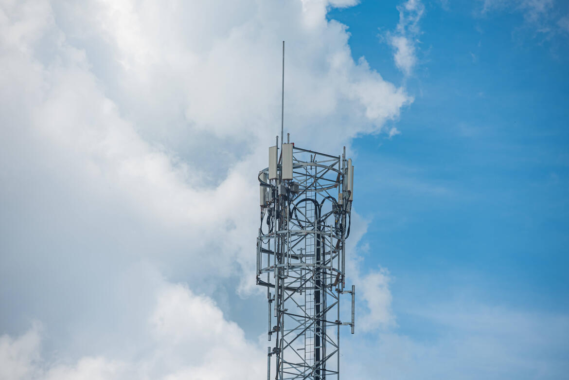 Al momento stai visualizzando Nuove antenne a Tavagnacco: evitare il potenziamento degli impianti esistenti, garantendo comunque la diffusione del segnale
