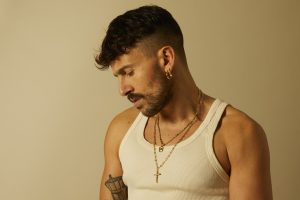 Scopri di più sull'articolo Il cantautore Aiello sabato 28 agosto in concerto a Palmanova, ultimo appuntamento di Estate di Stelle