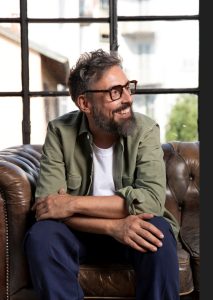 Scopri di più sull'articolo Grande attesa a Jesolo per Brunori Sas, il cantautore in concerto al PalaInvent giovedì 26 maggio 