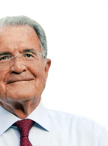 Scopri di più sull'articolo Incontri con l’autore e con il vino a Lignano. Giovedì 8 settembre ultimo appuntamento con Romano Prodi e il suo libro “Le immagini raccontano l’Europa”