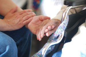 Associazione de Banfield-CasaViola: da lunedì 6 marzo riprende a Trieste la (D) Caregiver Academy, percorso di formazione e informazione per caregiver