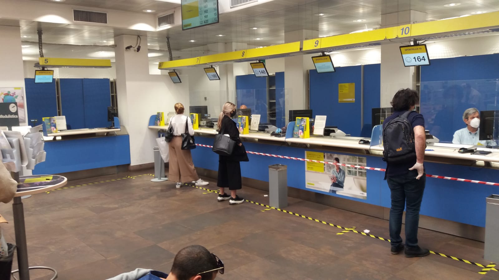 Al momento stai visualizzando Poste Italiane: modalità operative per il pagamento dell’IMU negli uffici postali di Pordenone, Udine, Gorizia e Trieste